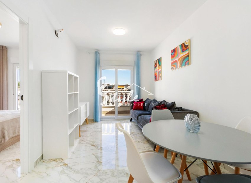 Resale - Villa - Torrevieja - El Chaparal