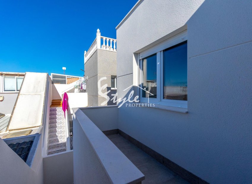 Resale - Villa - Torrevieja - El Chaparal