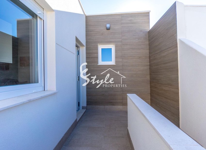 Resale - Villa - Torrevieja - El Chaparal