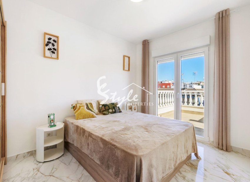 Resale - Villa - Torrevieja - El Chaparal