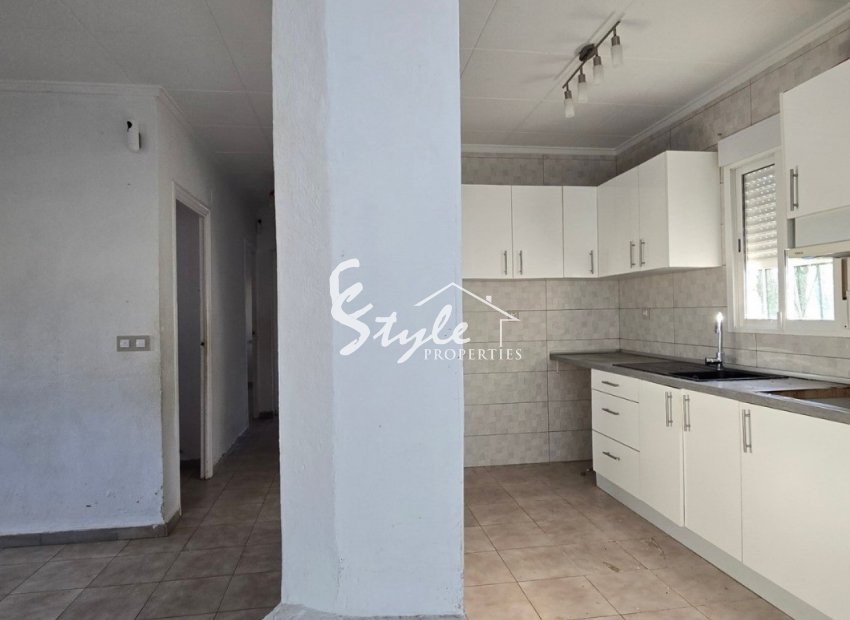 Resale - Villa - Torrevieja - El Chaparal