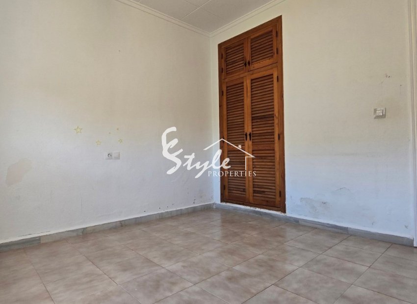 Resale - Villa - Torrevieja - El Chaparal