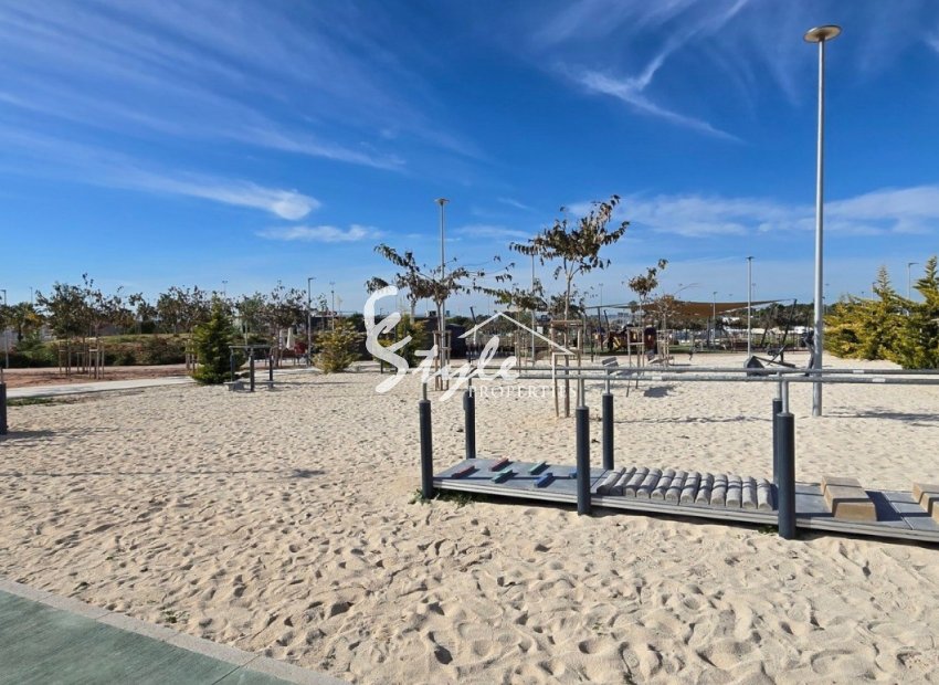 Resale - Villa - Torrevieja - El Chaparal