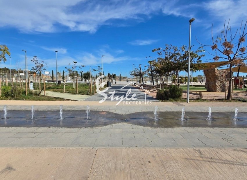 Resale - Villa - Torrevieja - El Chaparal