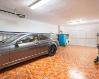 Resale - Villa - Torrevieja - El Chaparal