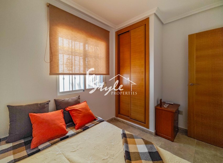 Resale - Villa - Torrevieja - La Mata