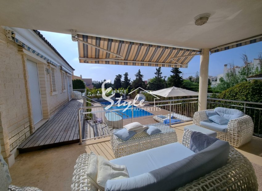 Resale - Villa - Torrevieja - La Mata