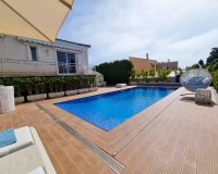 Resale - Villa - Torrevieja - La Mata