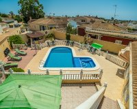 Resale - Villa - Torrevieja - La Siesta