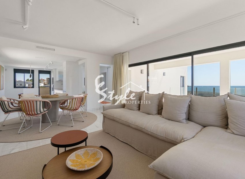 Resale - Villa - Torrevieja - La Veleta