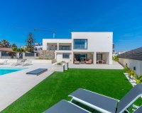 Resale - Villa - Torrevieja - La Veleta
