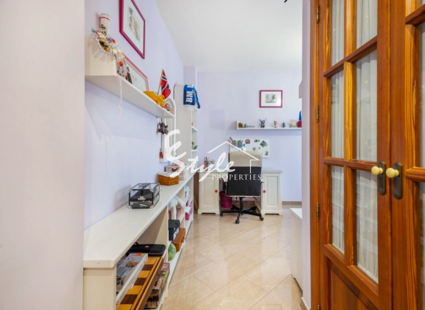 Resale - Villa - Torrevieja - Los Altos