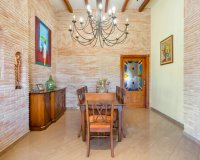 Resale - Villa - Torrevieja - Los Altos