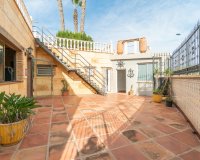 Resale - Villa - Torrevieja - Los altos