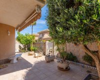 Resale - Villa - Torrevieja - Los Balcones - Los Altos del Edén