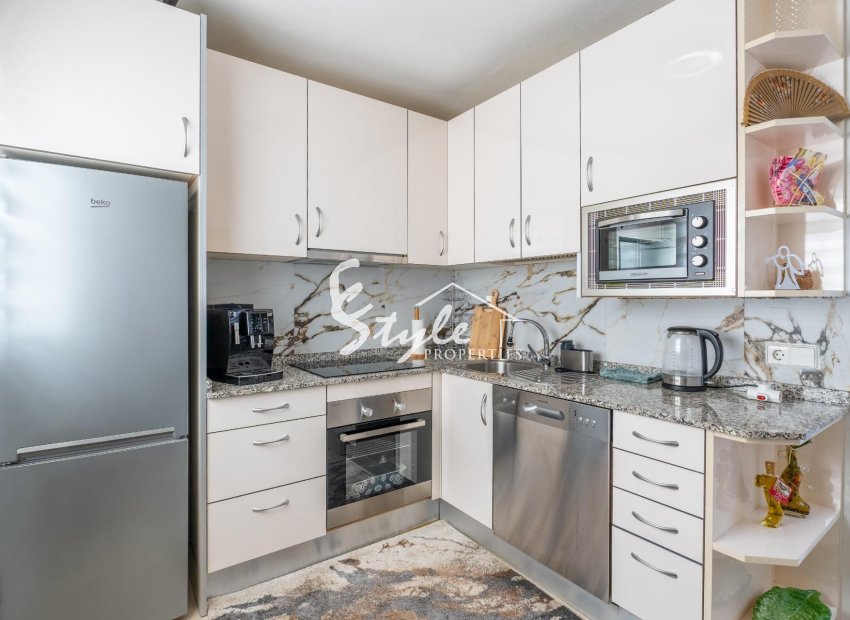 Resale - Villa - Torrevieja - Los Balcones - Los Altos del Edén