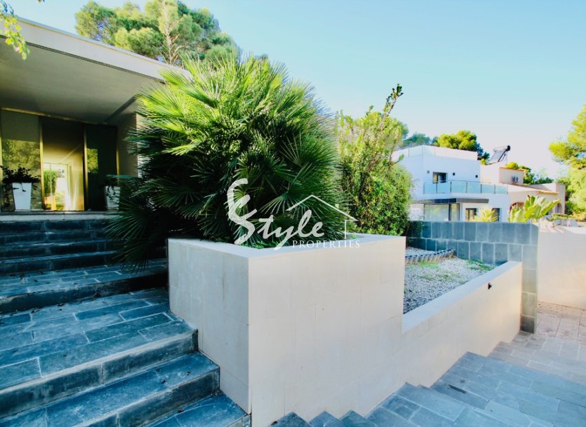 Resale - Villa - Torrevieja - Los Balcones