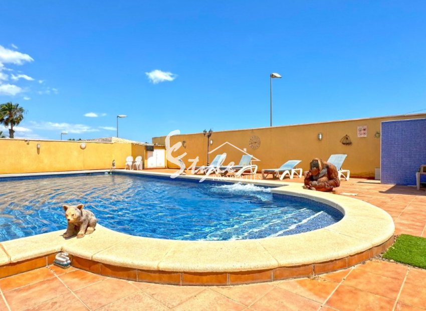 Resale - Villa - Torrevieja - Los Balcones