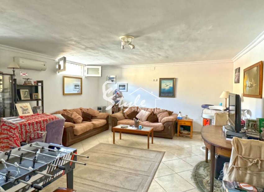 Resale - Villa - Torrevieja - Los Balcones