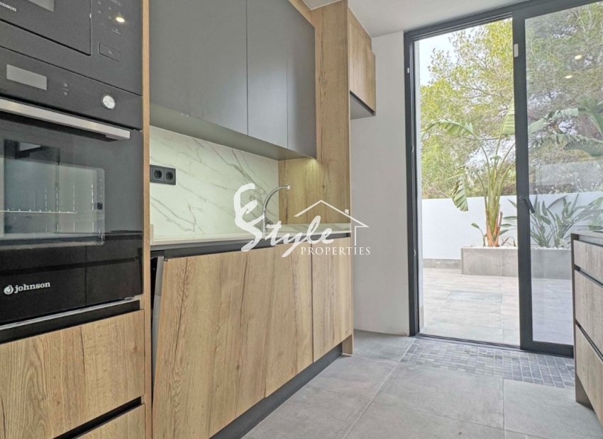 Resale - Villa - Torrevieja - Los Balcones