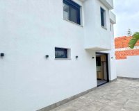 Resale - Villa - Torrevieja - Los Balcones