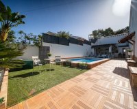 Resale - Villa - Torrevieja - Los Balcones