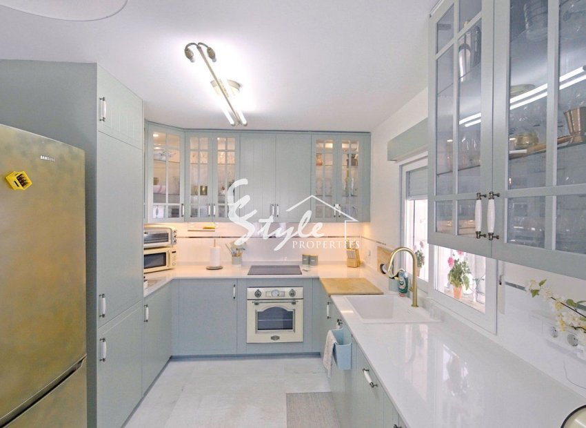 Resale - Villa - Torrevieja - Los Balcones