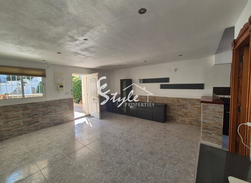 Resale - Villa - Torrevieja - Los Balcones