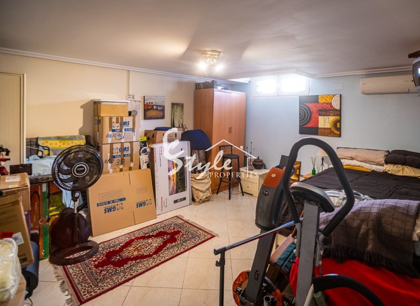 Resale - Villa - Torrevieja - Los Balcones