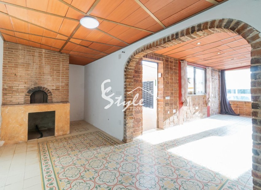 Resale - Villa - Torrevieja - Orihuela costa