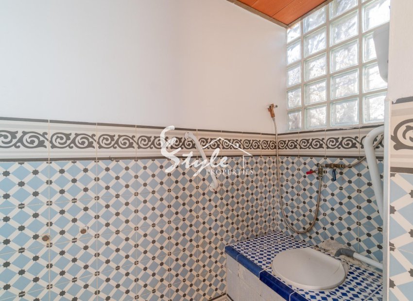 Resale - Villa - Torrevieja - Orihuela costa