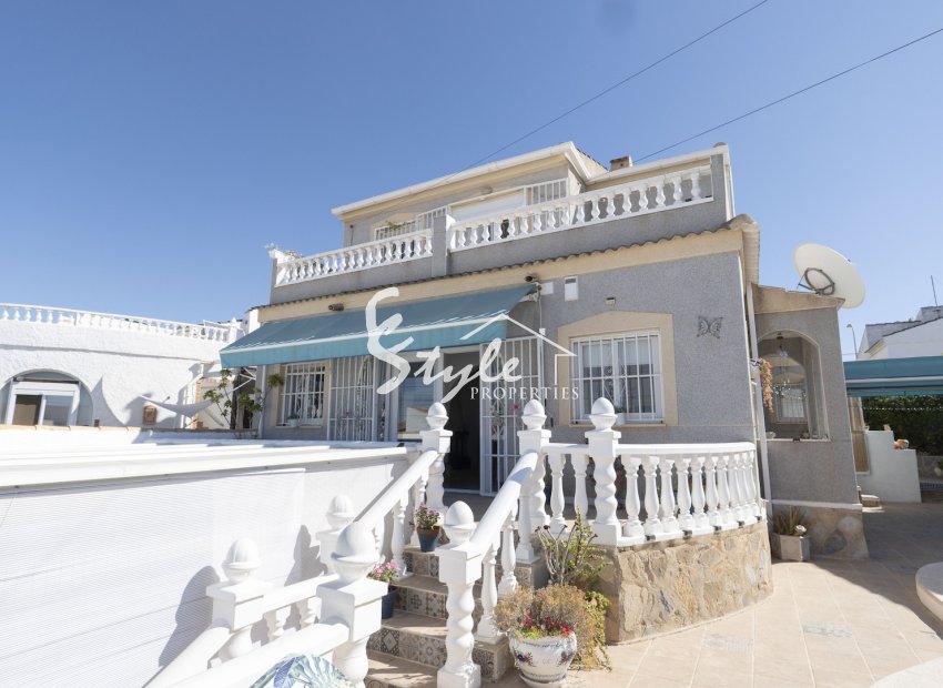 Resale - Villa - Torrevieja - San luis