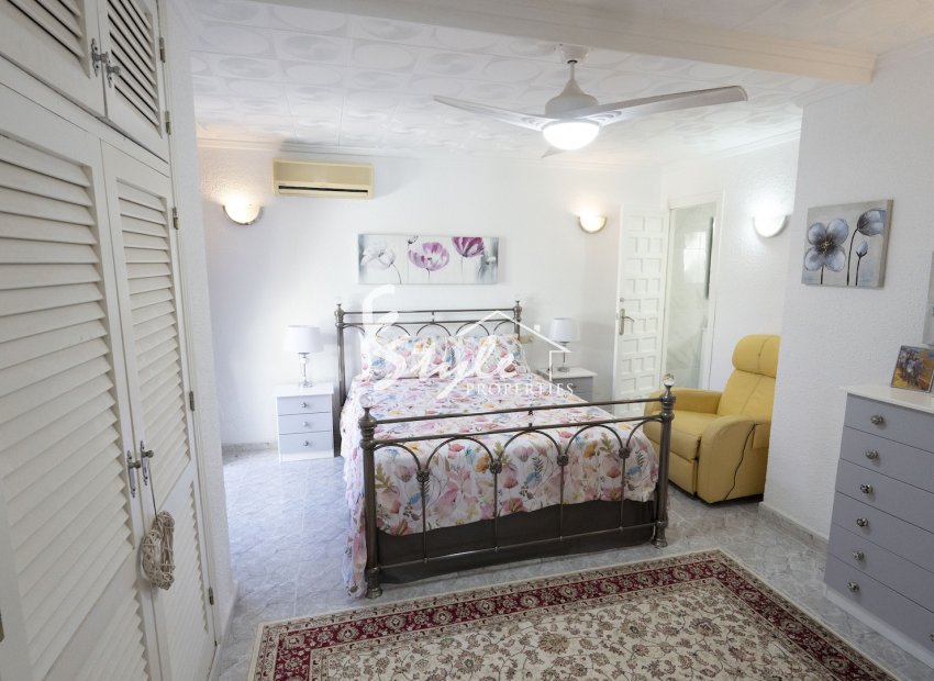 Resale - Villa - Torrevieja - San luis