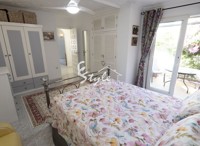 Resale - Villa - Torrevieja - San luis