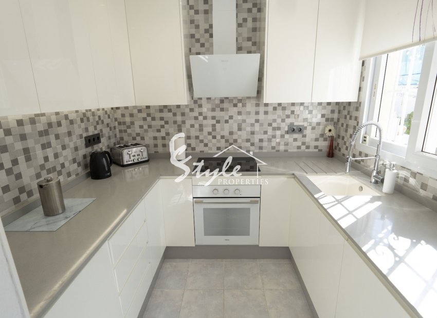 Resale - Villa - Torrevieja - San luis