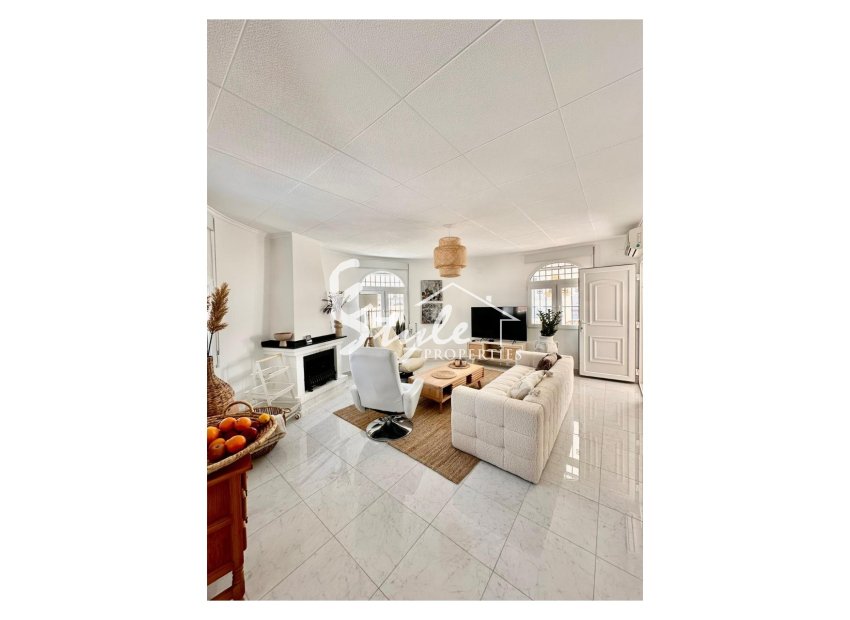 Resale - Villa - Torrevieja - San luis