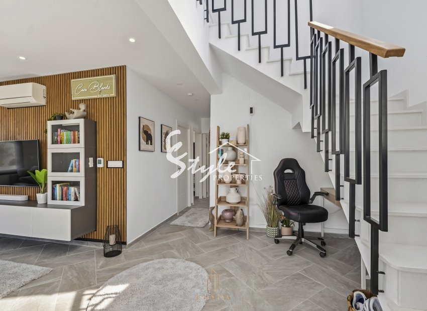 Resale - Villa - Torrevieja - San Luis