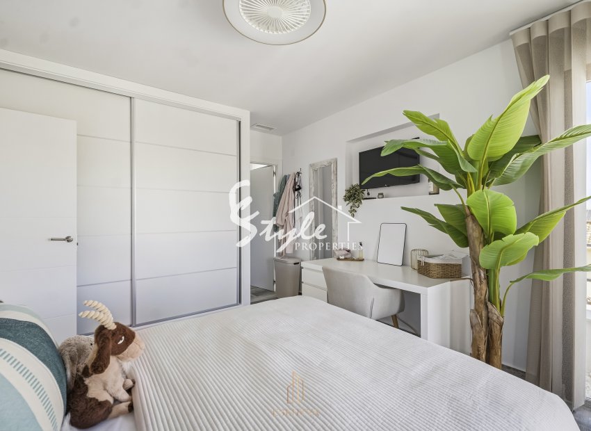 Resale - Villa - Torrevieja - San Luis