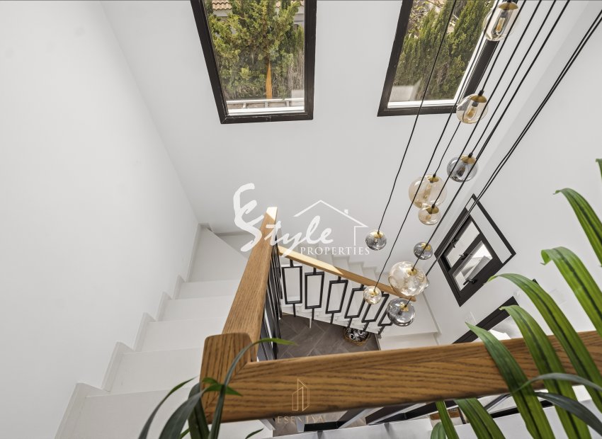 Resale - Villa - Torrevieja - San Luis