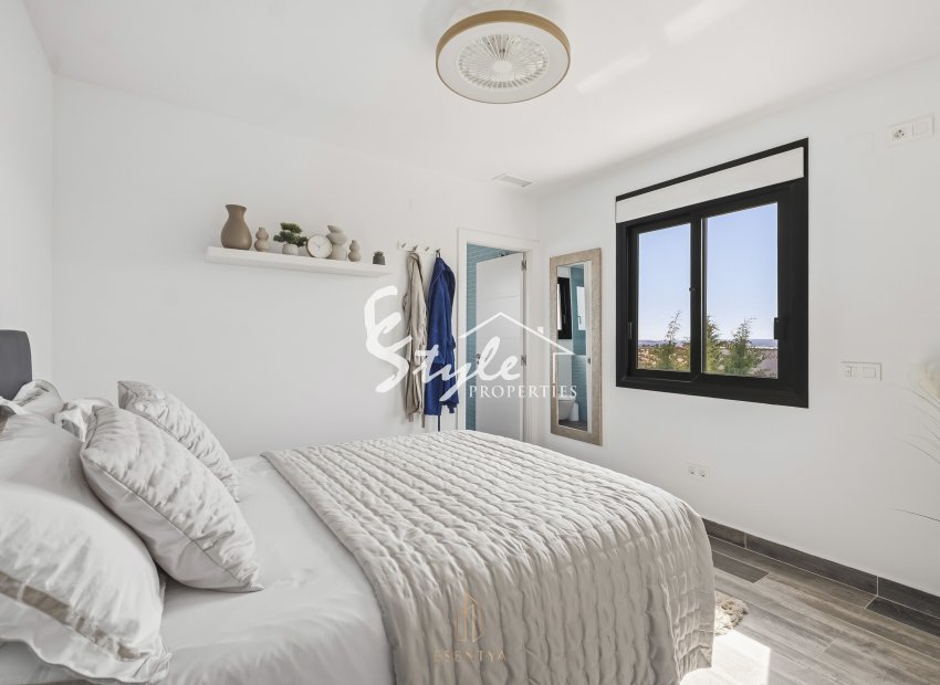 Resale - Villa - Torrevieja - San Luis