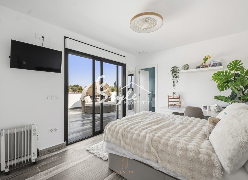 Resale - Villa - Torrevieja - San Luis