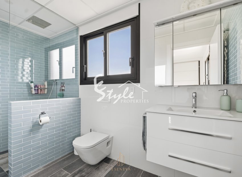 Resale - Villa - Torrevieja - San Luis