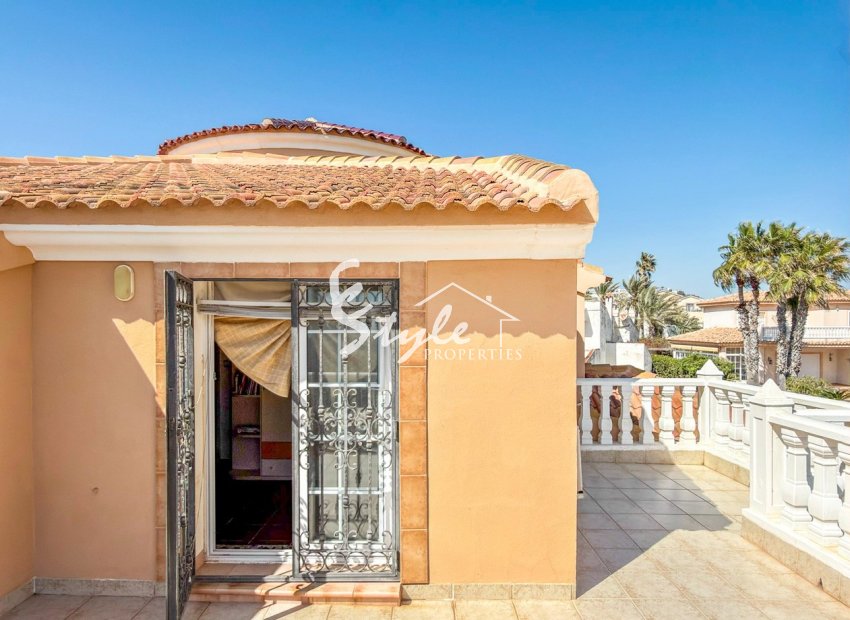 Resale - Villa - Torrevieja - Torrelamata - La Mata