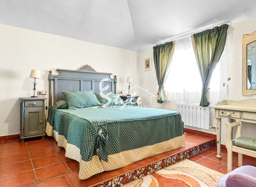 Resale - Villa - Torrevieja - Torrelamata - La Mata