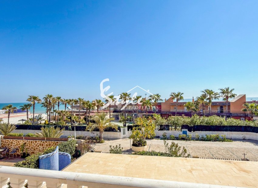Resale - Villa - Torrevieja - Torrelamata - La Mata