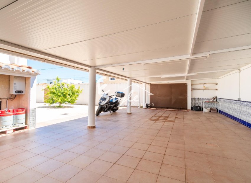 Resale - Villa - Torrevieja - Torreta florida