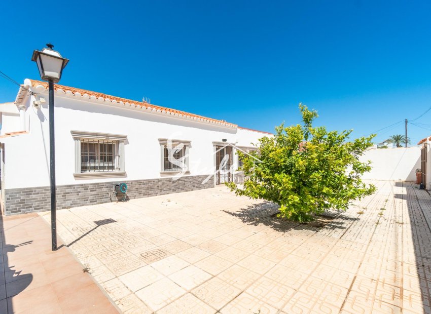 Resale - Villa - Torrevieja - Torreta florida