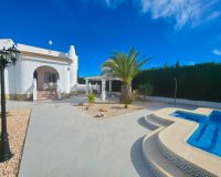 Resale - Villa - Torrevieja - Torrevieja, San Luis