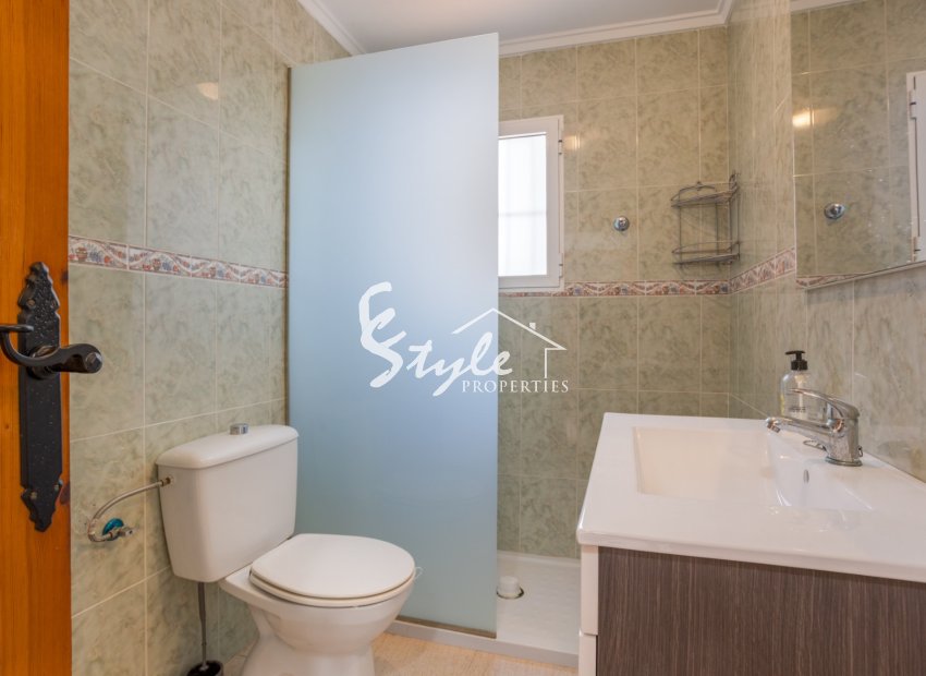 Resale - Villa - Torrevieja - Urbanización San Luis