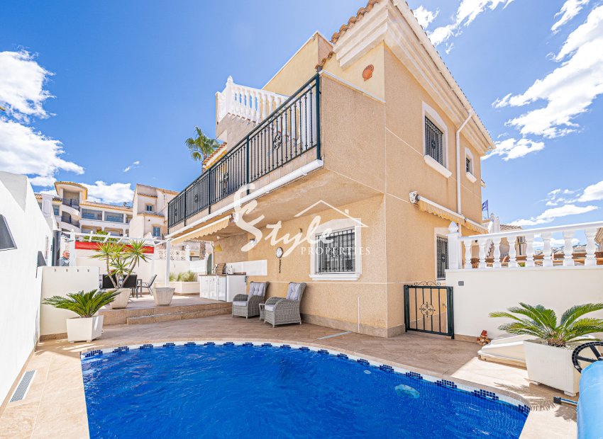 Resale - Villa - Villamartin - Montegolf